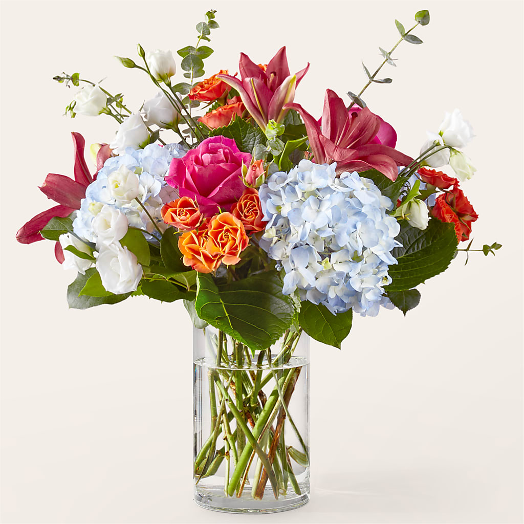 Awestruck Luxury Bouquet – At All About Flowers Llc, Cincinnati OH