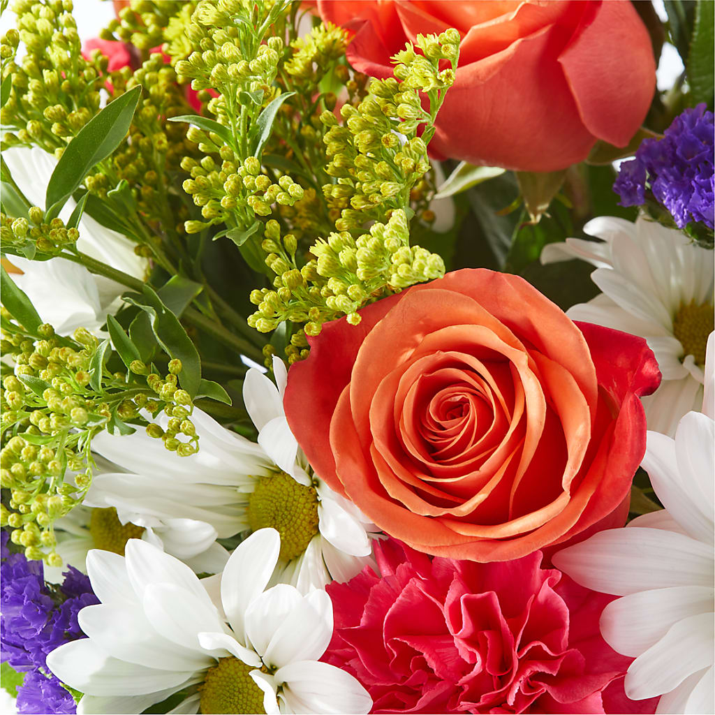 Oopsie Daisy Box Bouquet –  At All About Flowers Llc, Cincinnati OH